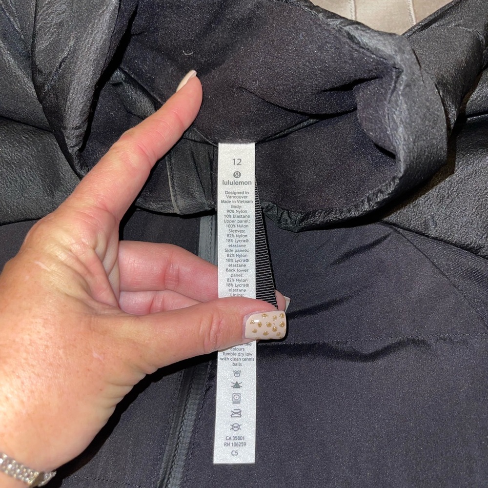 Lululemon Down For It All 1/2 Zip Pullover Jacket Black 12 - Picture 6 of 13